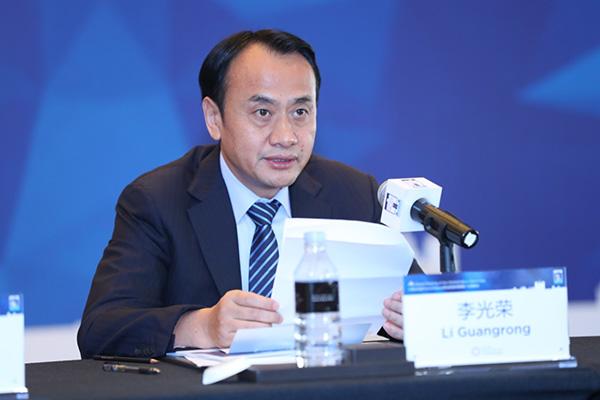 为什么很多上市公司的董事长个人持有公司的股份非常少,公司持股的股份跟股东有什么关系