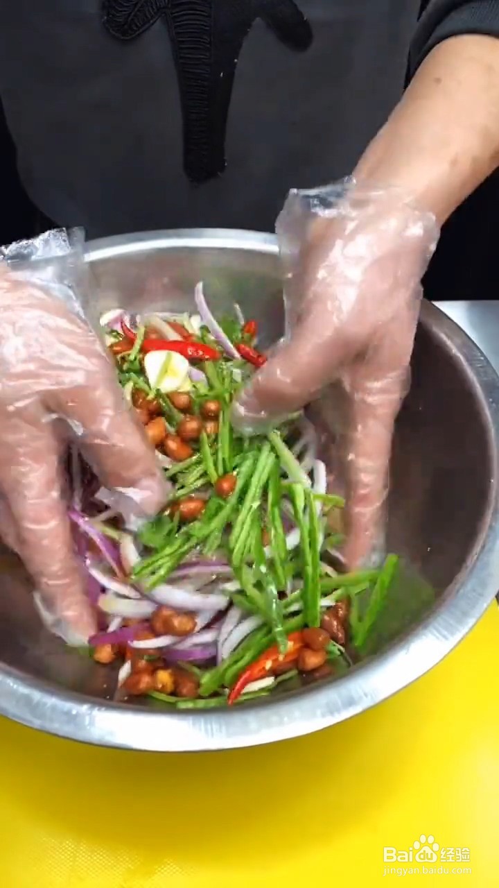 如何制作凉拌洋葱丝