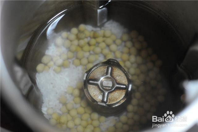 家庭自制香浓黄豆浆