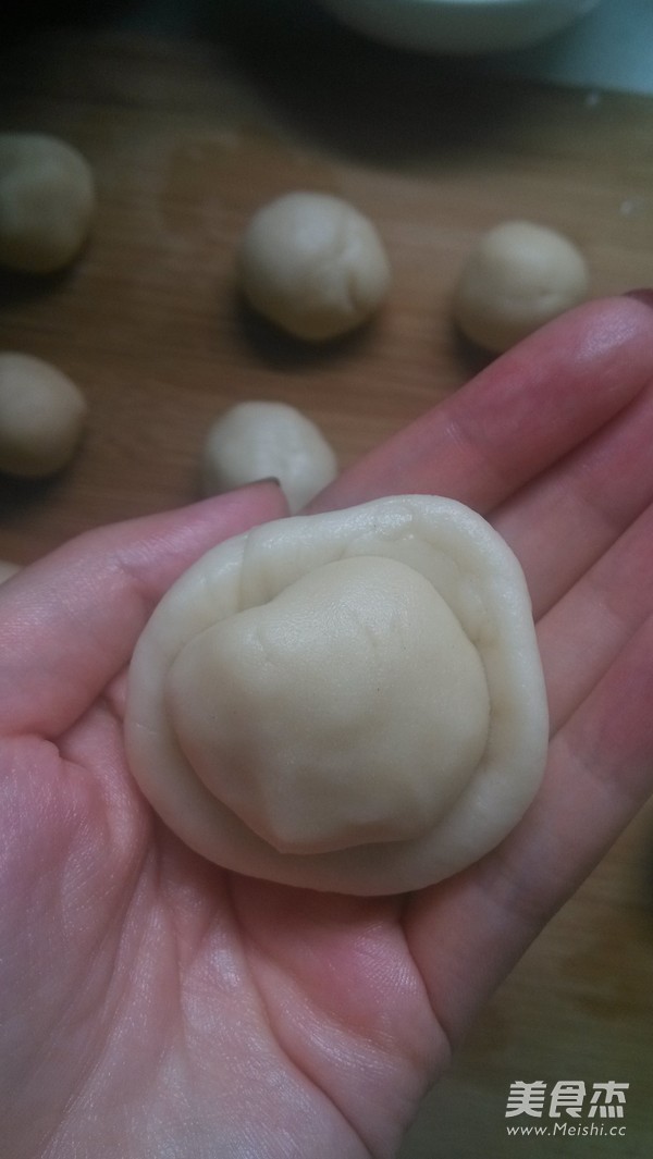 鲜肉蟹壳黄的做法