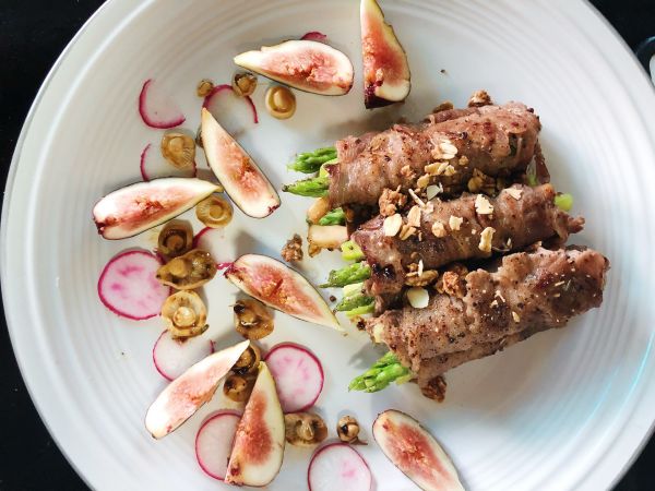 芦笋白玉菇肥牛卷