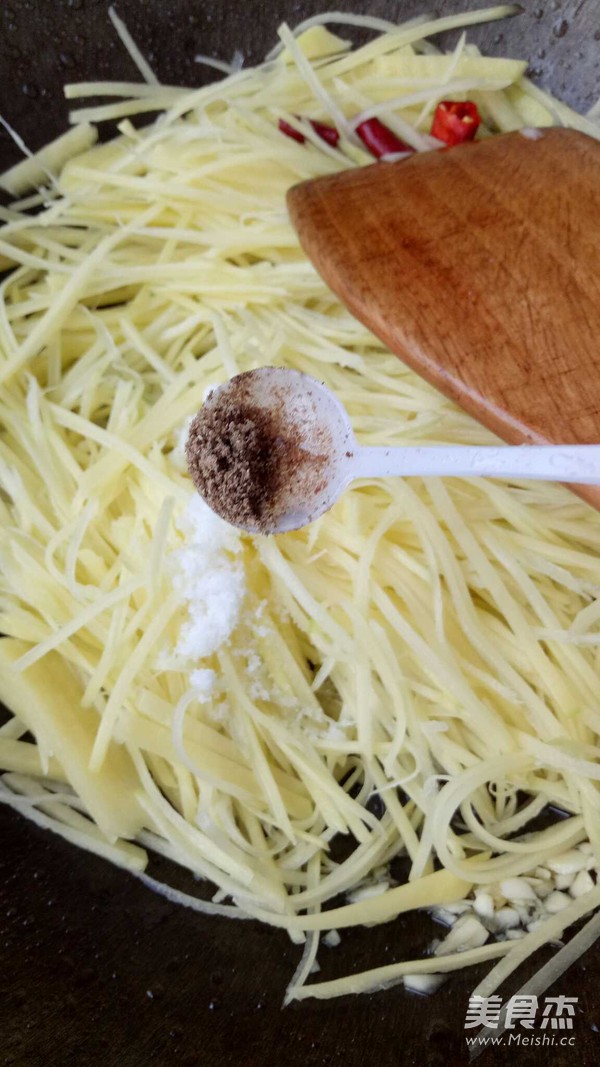 醋溜土豆丝的做法
