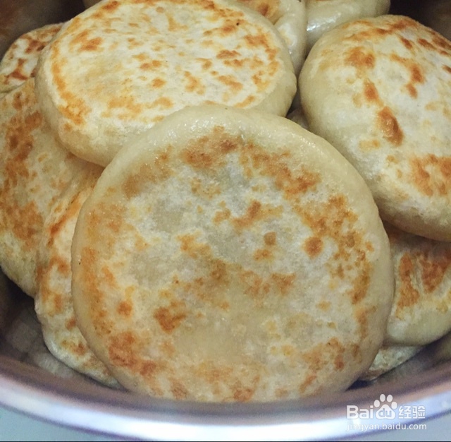 厨爸教你做酸菜馅饼