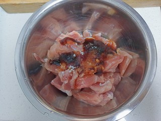 辣椒炒肉片的家常做法