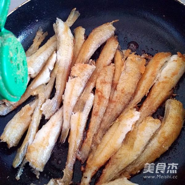 孜然沙丁鱼的做法