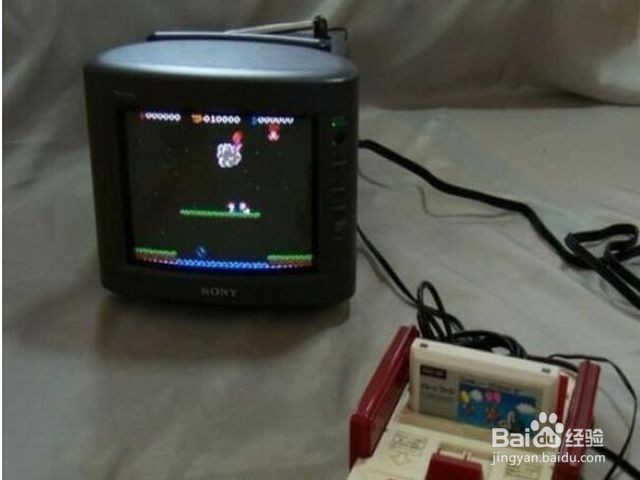 游戏机怎么连接电视？