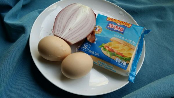 芝士欧姆蛋沙拉