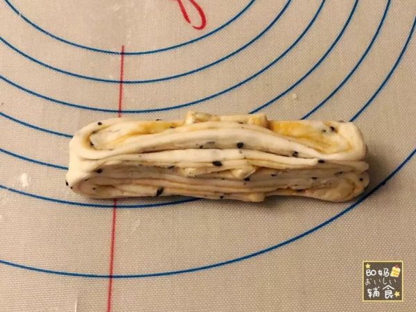 花生酱绣球花卷