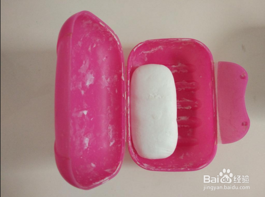 出差旅行时洗漱包里应该放哪些东西