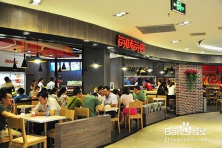 旅游路上，如何解决吃饭问题？