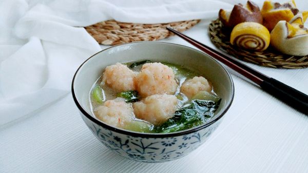 虾仁丸子煮油菜