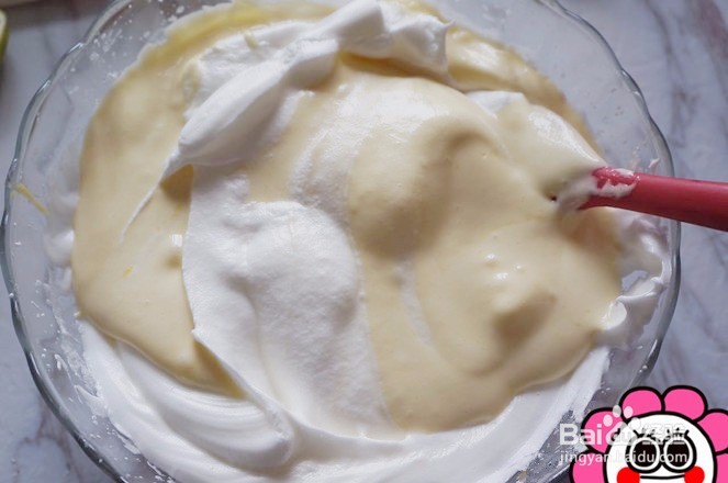 又来做点好玩的，教你怎样做彩虹推推乐蛋糕