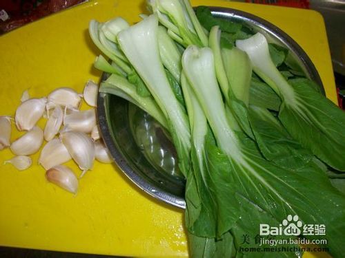 家常菜肴蒜茸小白菜