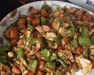 健康养生佳品青椒鸡蛋炒火腿的做法