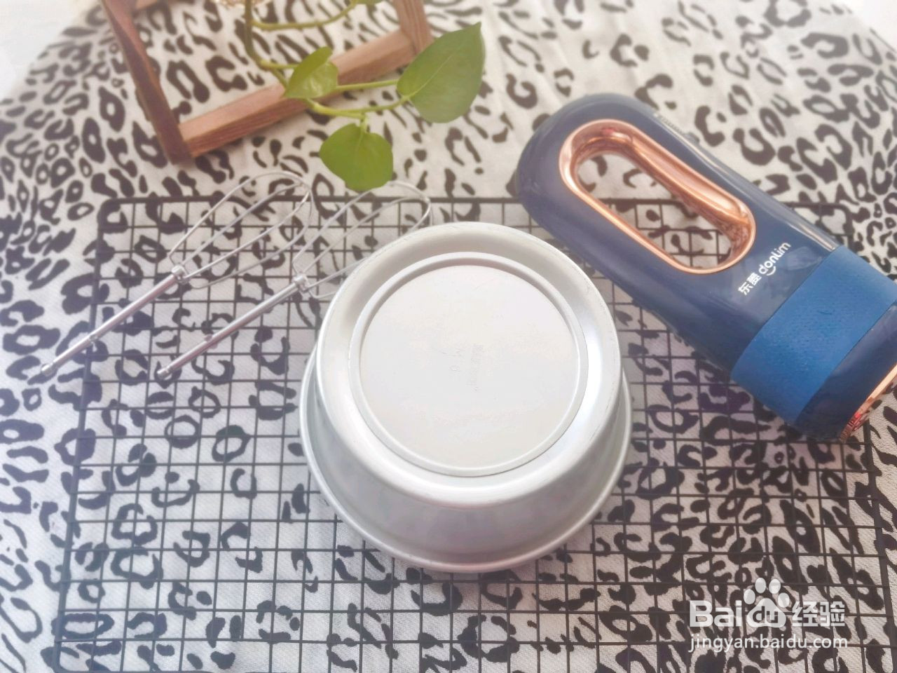 抹茶戚风蛋糕的做法