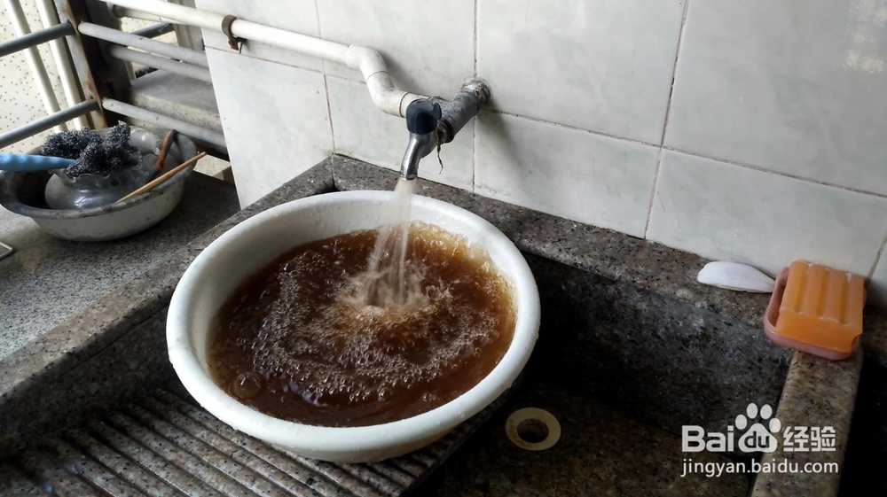 自来水管清洗流程及需要注意的细节