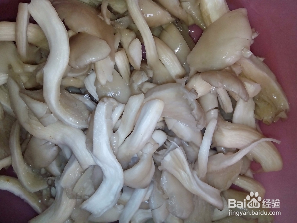 蘑菇炒青菜的做法