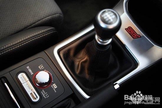 汽车自动挡开省油