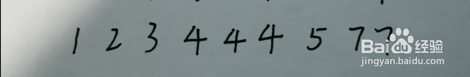 如何找出众数及计算平均数?