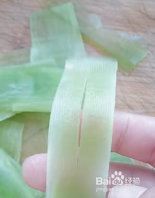 制作椒麻笋片