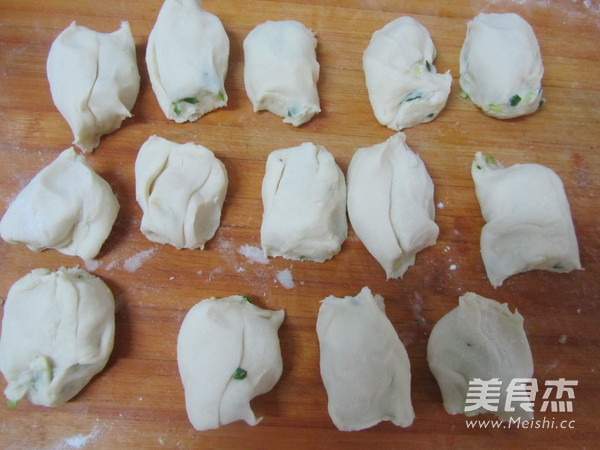 蟹壳黄烧饼的做法