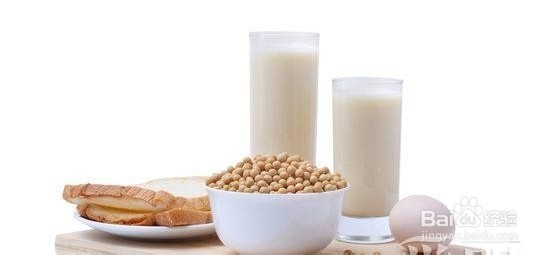 油条加豆浆致癌！小心7组日常食物搭档