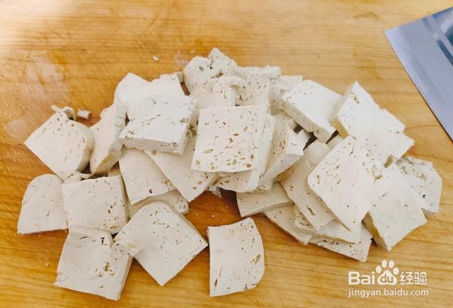 家庭自制铁锅炖五花肉