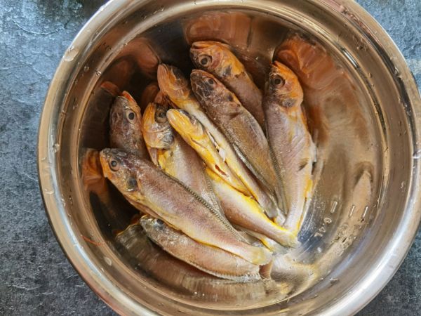 #合理膳食 营养健康进家庭#面拖小黄鱼