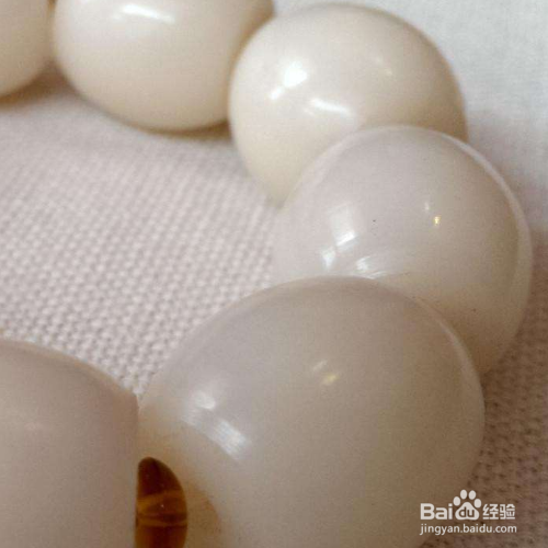 白色菩提根最简单鉴定方法