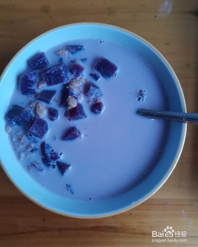 怎么做美味的紫薯燕麦牛奶粥