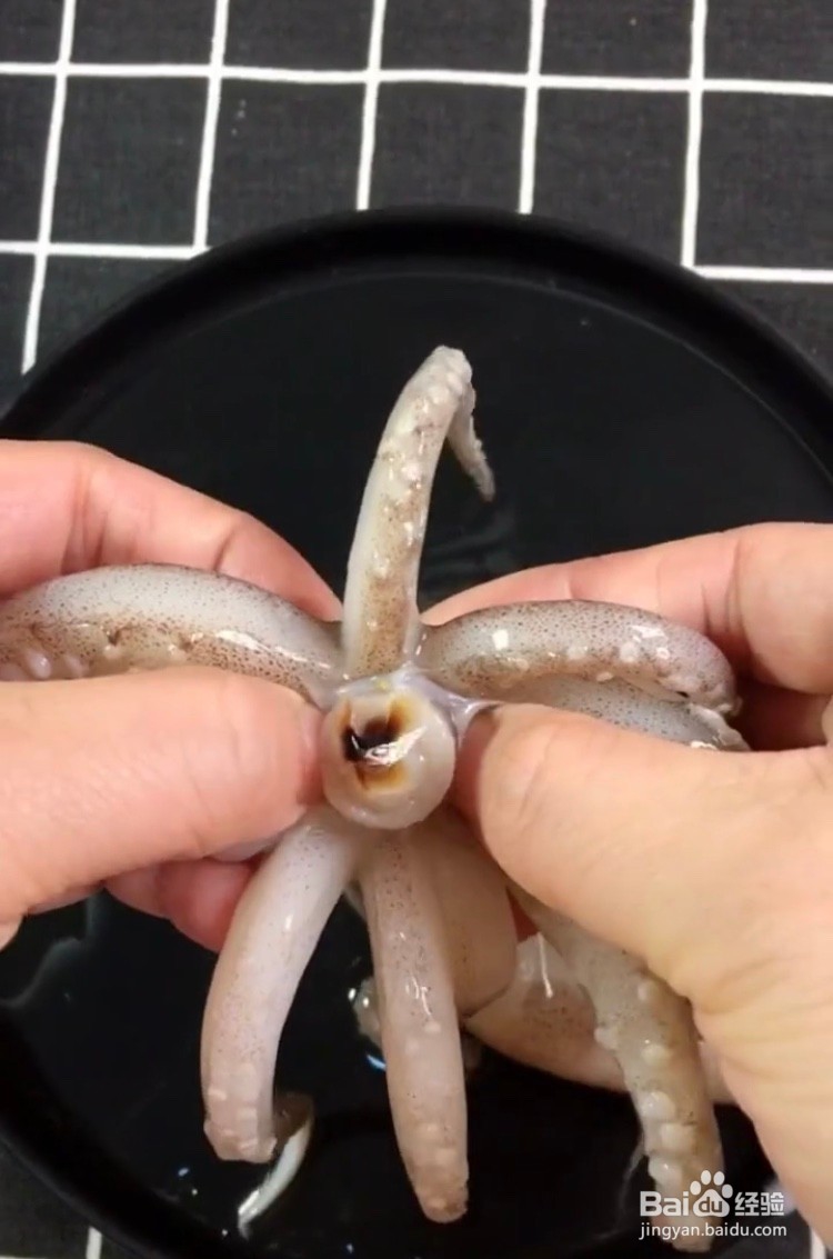 烧烤味的鱿鱼包饭怎么做