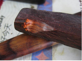 黑檀和小叶紫檀哪个更好