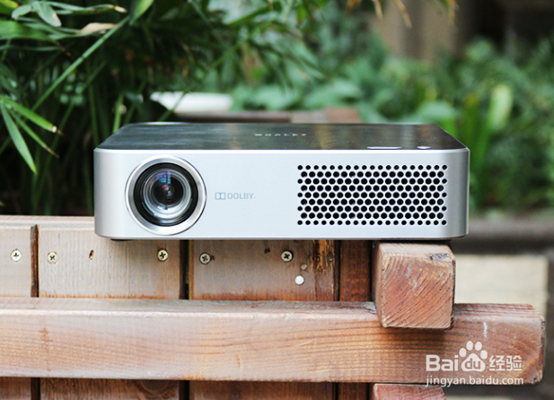 智能投影参数揭秘 关注这几点才最重要