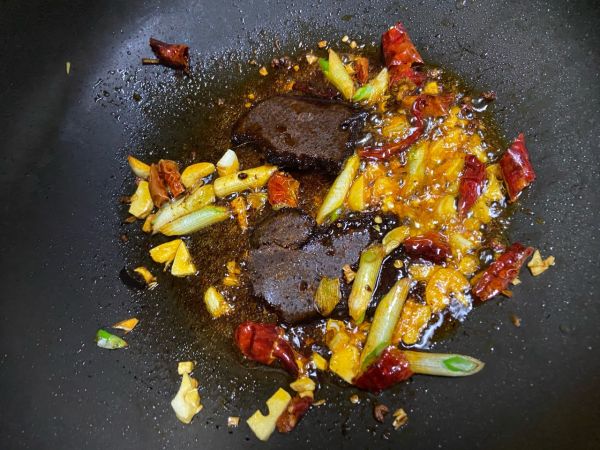 正宗好味毛血旺