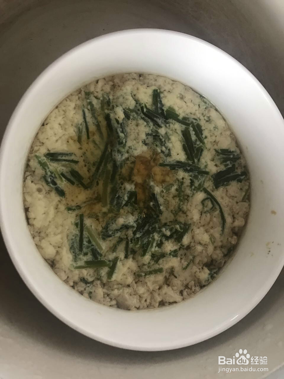 野蒜的吃法-----野蒜炖鸡蛋