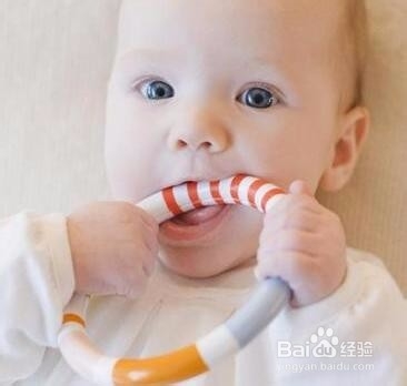 如何护理宝宝的牙齿?