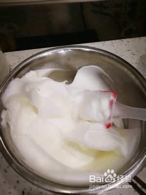 烘焙新手就来做这款超容易上手的香软古早蛋糕吧