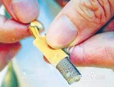 秋天到了,如何正确地吃大闸蟹?