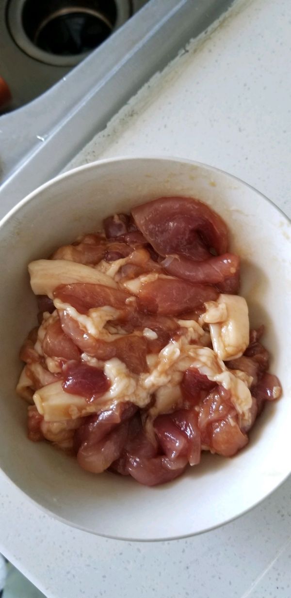 蒜薹土豆洋葱溜肉片