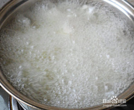 冬瓜猪骨汤制作方法