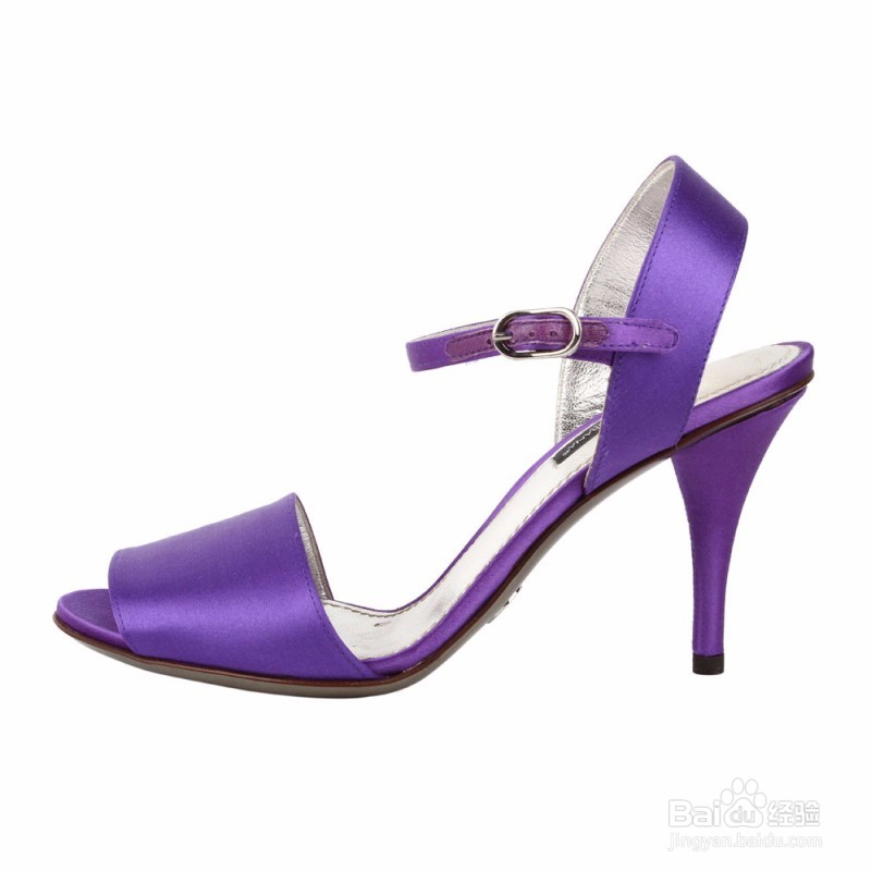 夏季怎样搭配鞋子来提升自己的气质？！