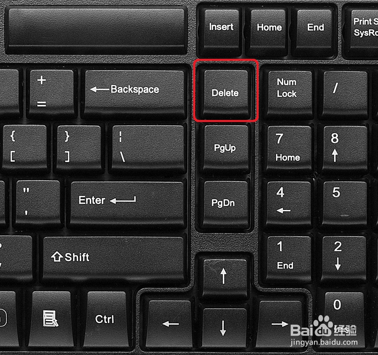 word2016如何删除第一页空白页