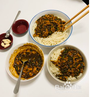 鸡蛋炸酱面怎么做