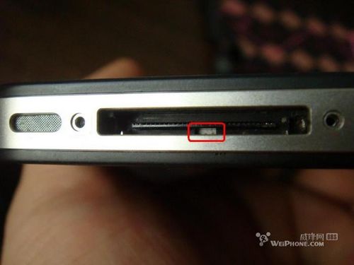 教你认识iPhone 4的所有进水测试点的位置！