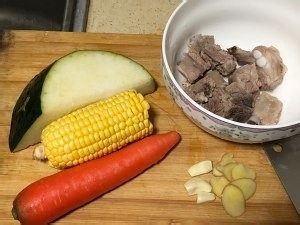 健康养生佳品冬瓜排骨汤的做法