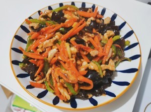 鱼香肉丝的做法