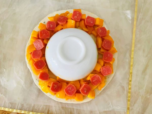 花环手抓饼披萨