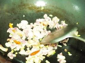 我最喜欢的一种黄瓜吃法----脆皮黄瓜炒肉末