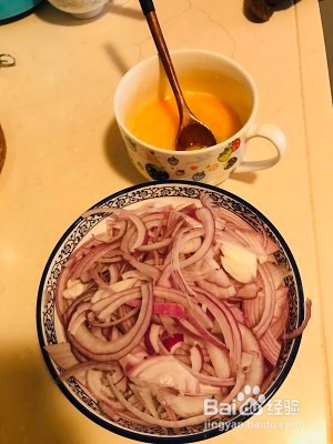 怎么做洋葱炒鸡蛋