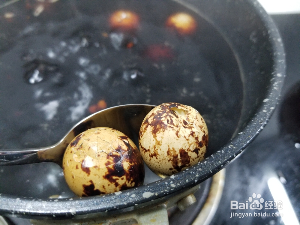 好吃入味的五香卤鹌鹑蛋